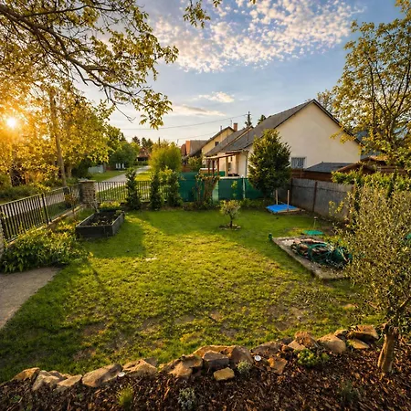 Balaton Corner Villa *